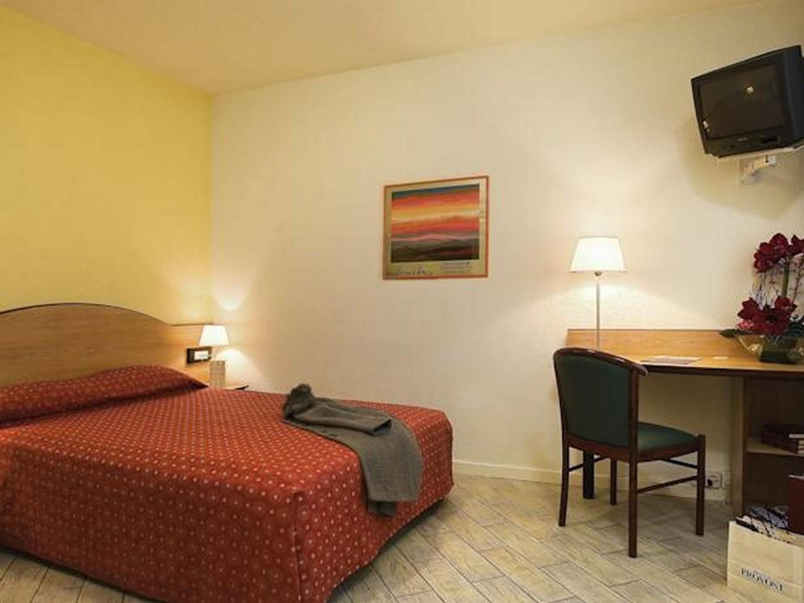 Residence Studio Geneve Centre Luaran gambar